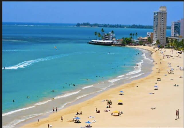 2Br Gem Ocean Front Building Isla Verde Beach San Juan Exterior foto