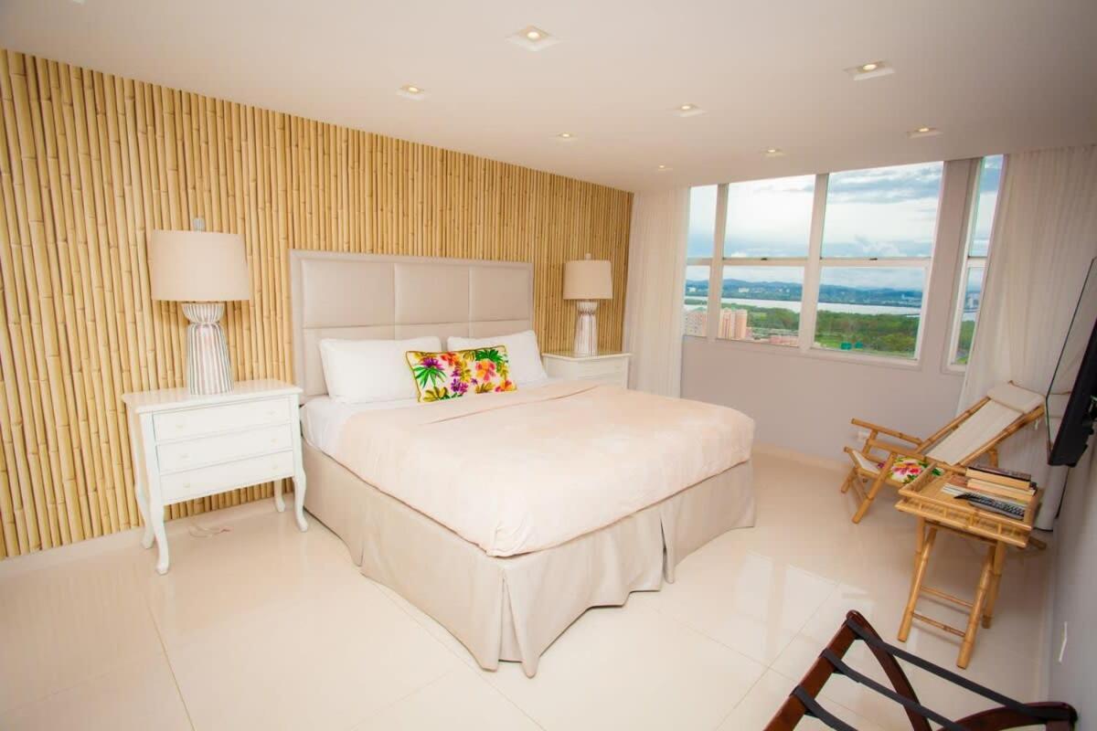 2Br Gem Ocean Front Building Isla Verde Beach San Juan Exterior foto